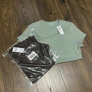 NWT Abercrombie Essentials Ribbed Tee (set of 2)